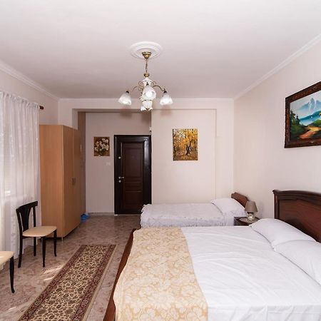 Erla'S Apartment Tirana Zewnętrze zdjęcie
